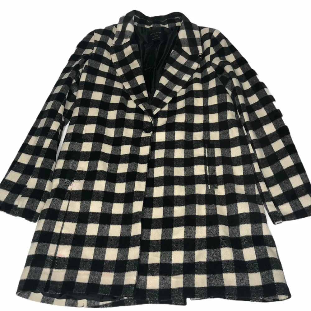 Last Chance Love Tree Black/White Buffalo Vheck Coat m